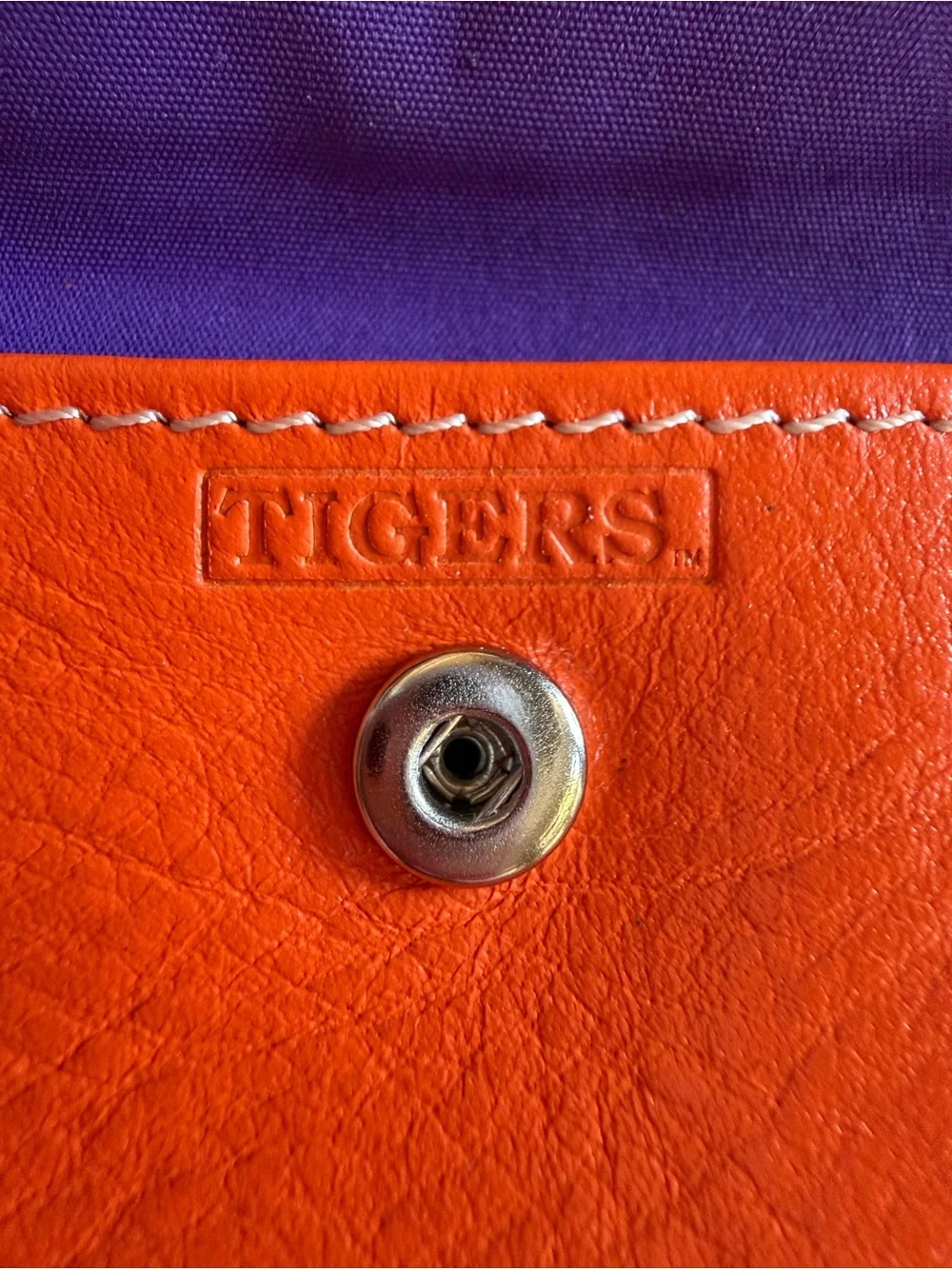 Fossil Bright Orange Leather Key Chain Case Wallet